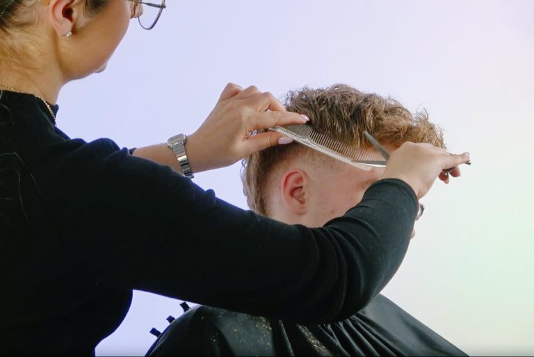 Burst fade z kontrolą objętości – Anastasiia Verbitskaya