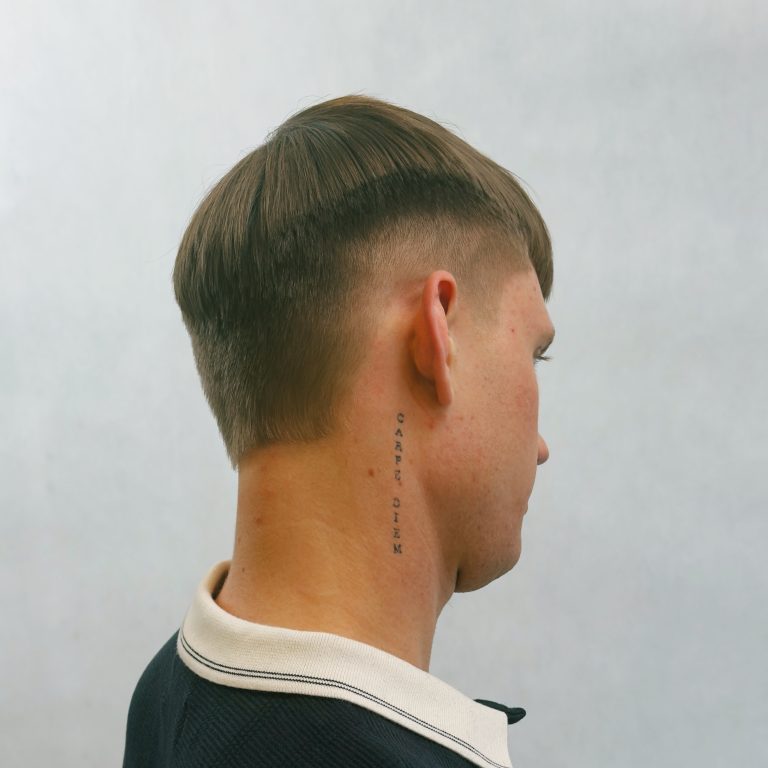 Burst Fade Crop – Natalia Przytuła
