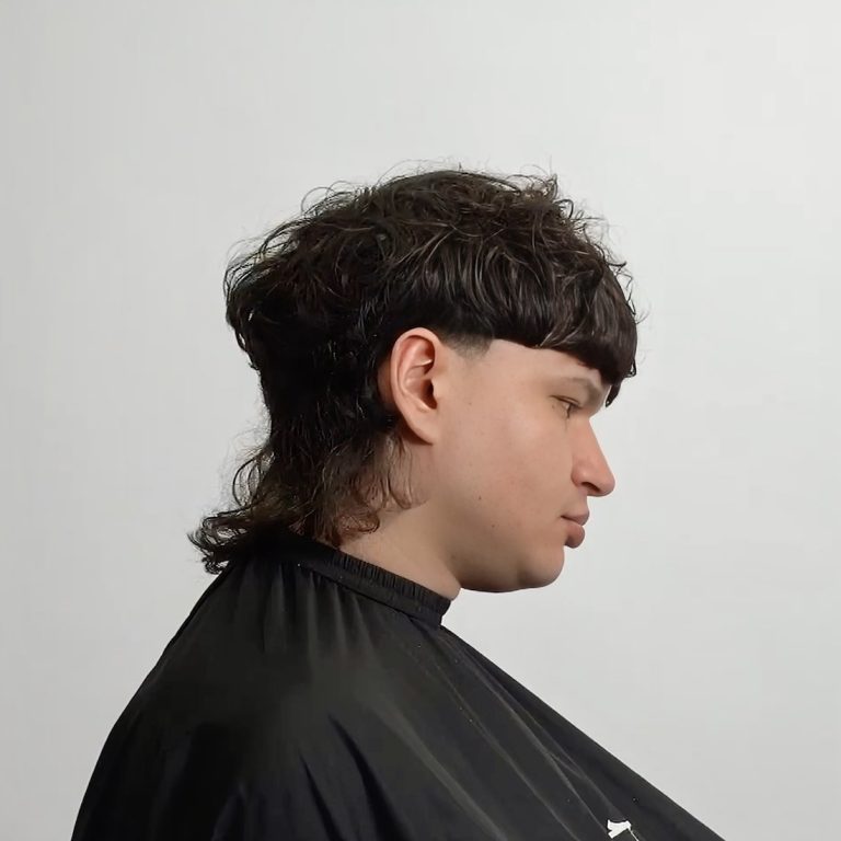 Kręcony Mullet z dyskonekcją – Kacper Trzaskowski