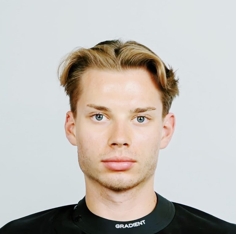 Middle Part – Michał Lewiński