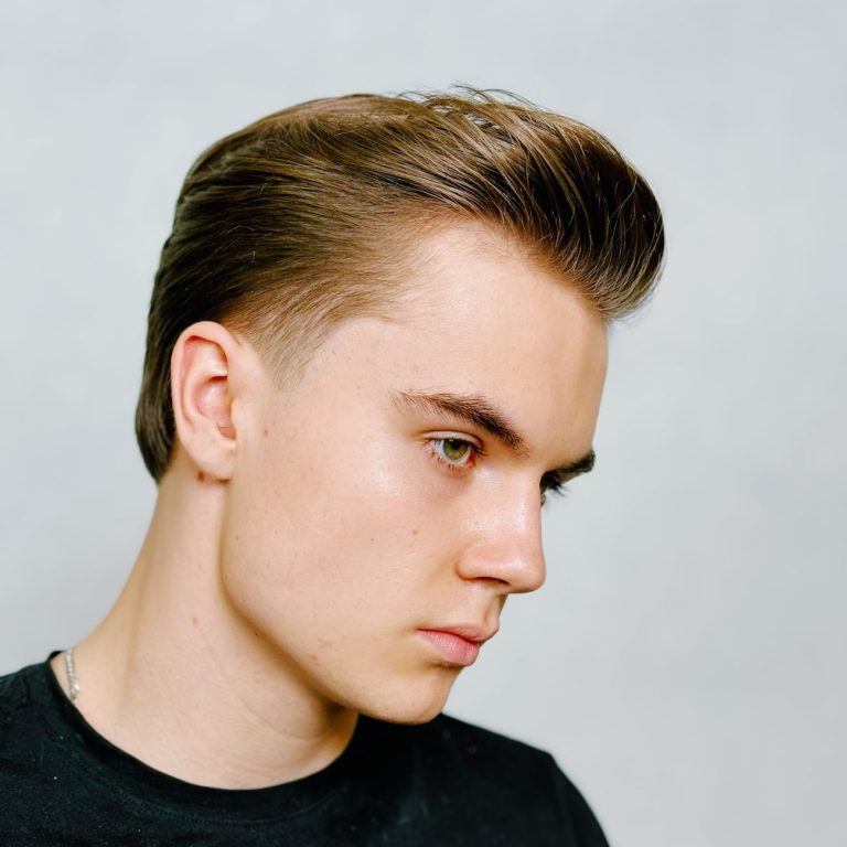 Side Part – Miłosz Mikołajczak