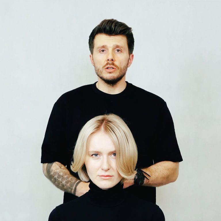 Total Blonde – Radek Smarz